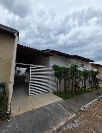 Casa no Residencial Village Bela Vista