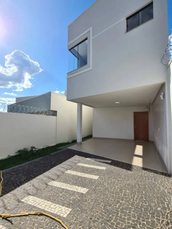 Sobrado no Failçalville