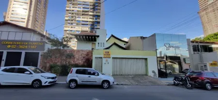 Sobrado no Setor Bueno
