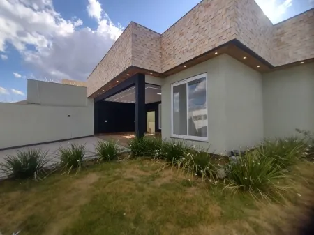 Casa Cidade Satélite São Luiz