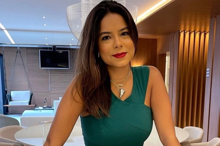 Letícia Daher volta para R8 e já é campeã do mês de março