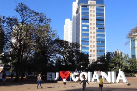 Praça do Sol:  Uma das mais queridas de Goiânia