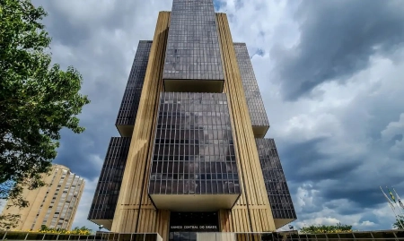 BC fará teste usando até 5% dos depósitos da caderneta de poupança no crédito imobiliário