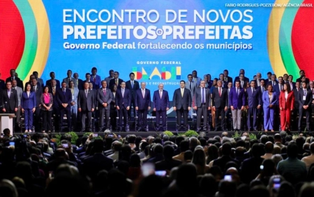 Programa habitacional prevê R$ 30 bi em crédito para reformas em imóveis de famílias de baixa renda