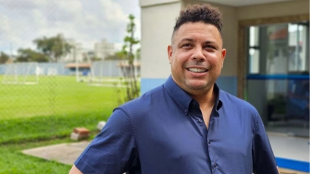 Ex jogador Ronaldo Fenômeno investe em imóvel de R$ 40 milhões