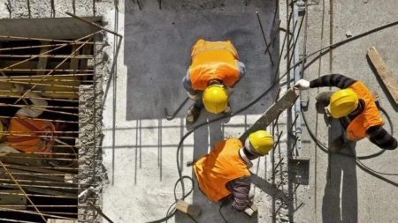 Escassez de profissionais desafia construção civil em meio ao crescimento do mercado imobiliário