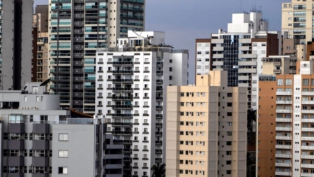 Estudo da Abrainc aponta que fim da escala 6x1 pode encarecer imóveis