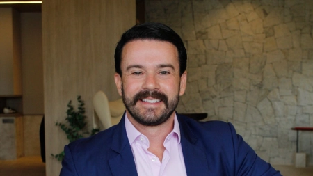 Delton Andreatta prepara saída da Adão após 16 anos