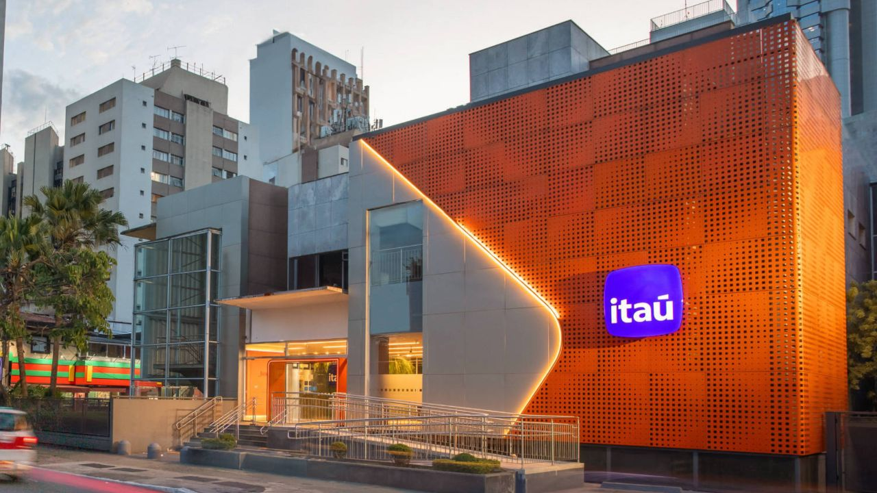 Após eleição, Itaú eleva juro imobiliário para 12,95%