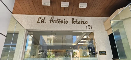 Edifício Antônio Poteiro