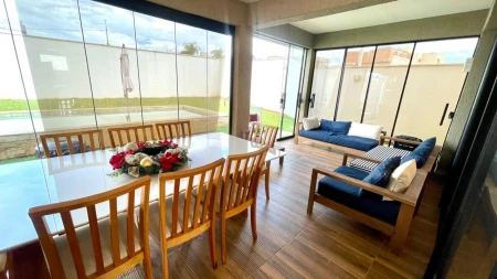 Sobrado Jardins Capri