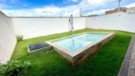 Sobrado Jardins Capri