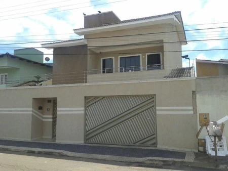 Sobrado no Goiânia 2