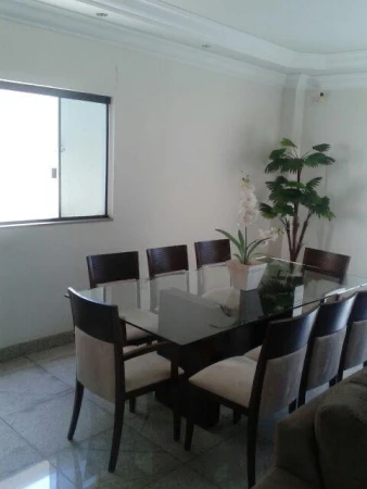 Sobrado no Goiânia 2