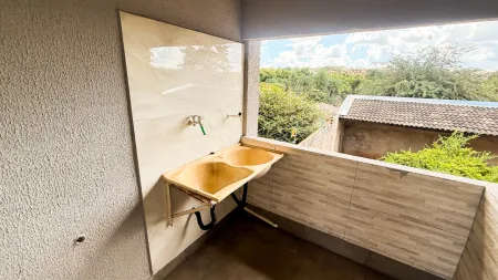 Casa no Parque Veiga Jardim