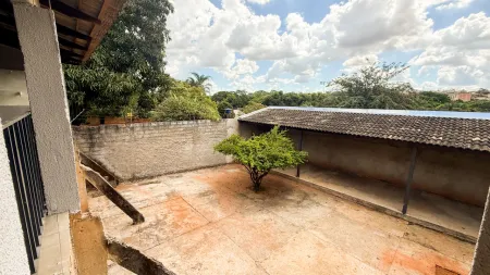 Casa no Parque Veiga Jardim