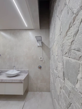 Sobrado Jardins Capri