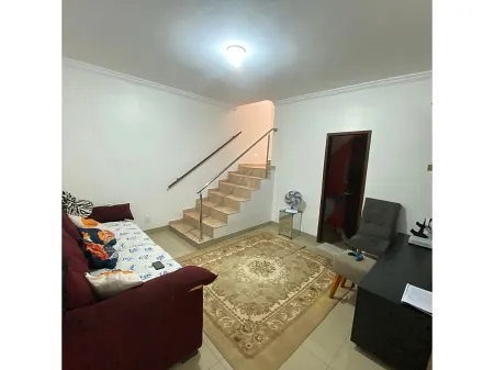 Sobrado no Setor Estrela Dalva