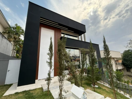 Casa Condomínio do Lago