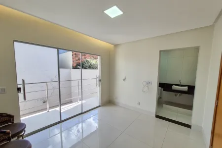 Sobrado no Jardim Olímpico