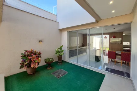 Sobrado no Jardim Olímpico
