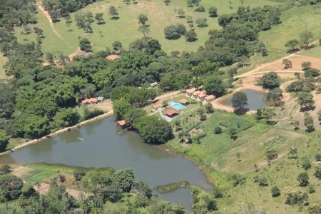 Chácara em Aragoiânia