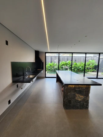 Sobrado Jardins Capri