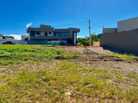 Lote no Jardins Sevilha