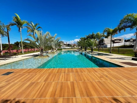 Lote no Jardins Sevilha