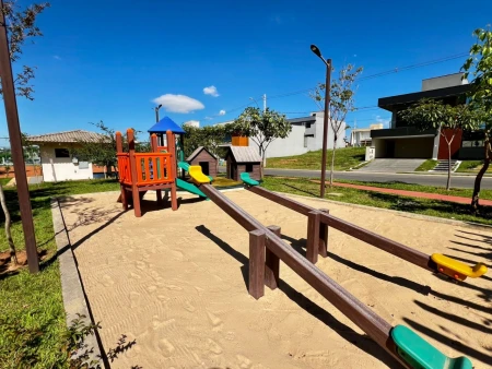 Lote no Jardins Sevilha