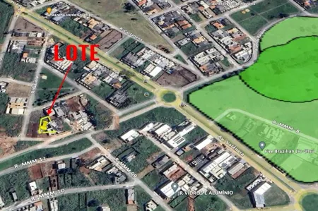 Lote no Setor Três Marias