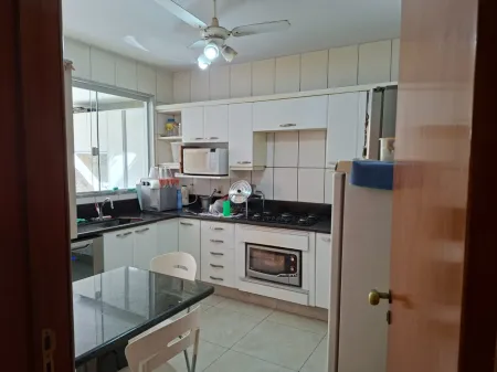 Sobrado Setor Nova Suíça