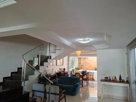 Sobrado Setor Nova Suíça