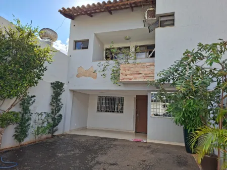 Sobrado Setor Nova Suíça
