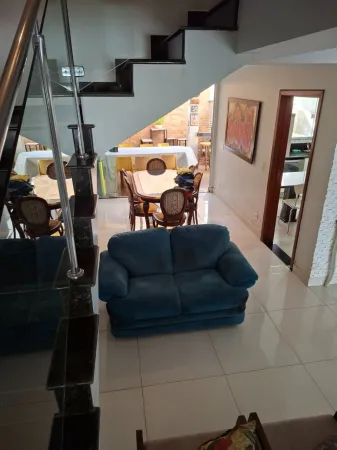 Sobrado Setor Nova Suíça