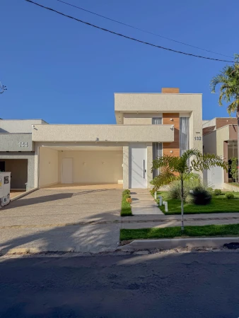 Casa Jardim Veneza