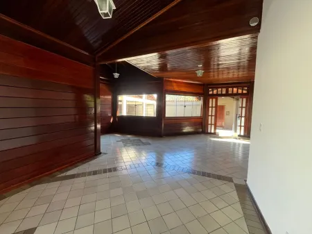 Casa no Setor Jaó