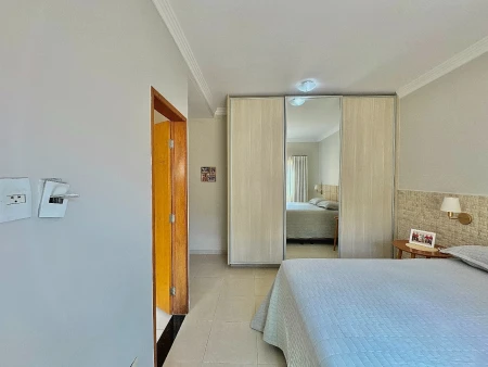 Casa Condomínio Portal do Sol I