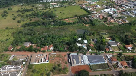Área no Jardim Petropólis