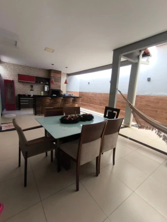 Casa no Conjunto Riviera