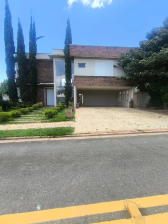 Sobrado Alphaville Residencial