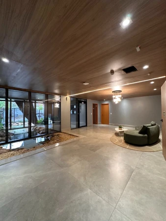 Lake House