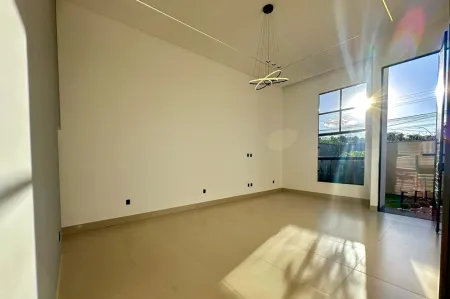 Casa no Jardim Balneário Meia Ponte