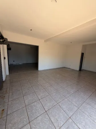Sala Comercial Residencial Antônio Carlos Pires