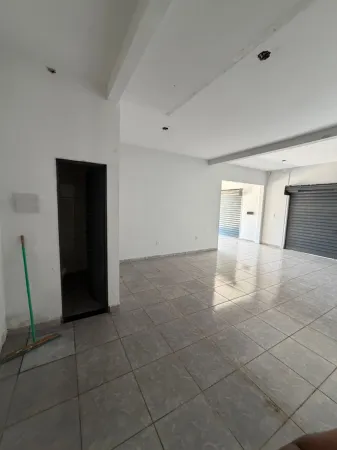 Sala Comercial Residencial Antônio Carlos Pires
