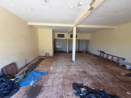 Sala Comercial Residencial Antônio Carlos Pires
