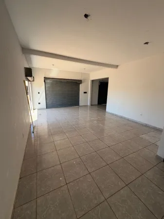 Sala Comercial Residencial Antônio Carlos Pires