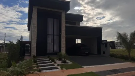 Casa no Parqville Quaresmeira