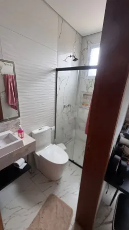 Casa no Parqville Quaresmeira