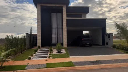 Casa no Parqville Quaresmeira